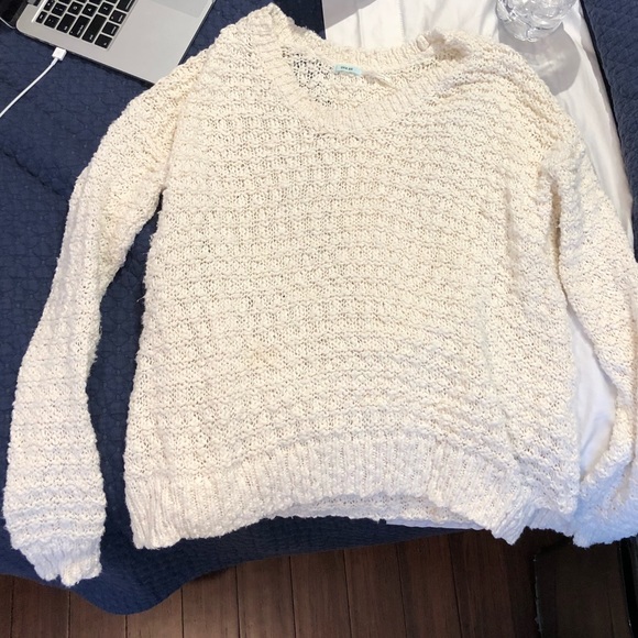 Urban Outfitters White Sweater - Picture 1 of 3